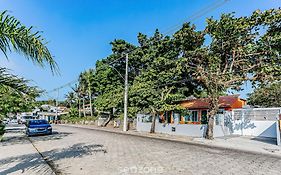 Aptos e Studios de frente para a Lagoa da Conceição SDR